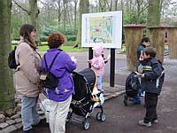 Reviewing the guides to see where there were treasures to collect