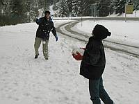 Watch out, Dad is throwing (wildly)