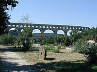 The approach to the bridge