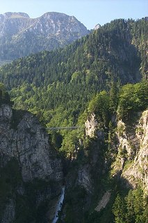 The Marienbrucke bridge behind and overlooking the castle